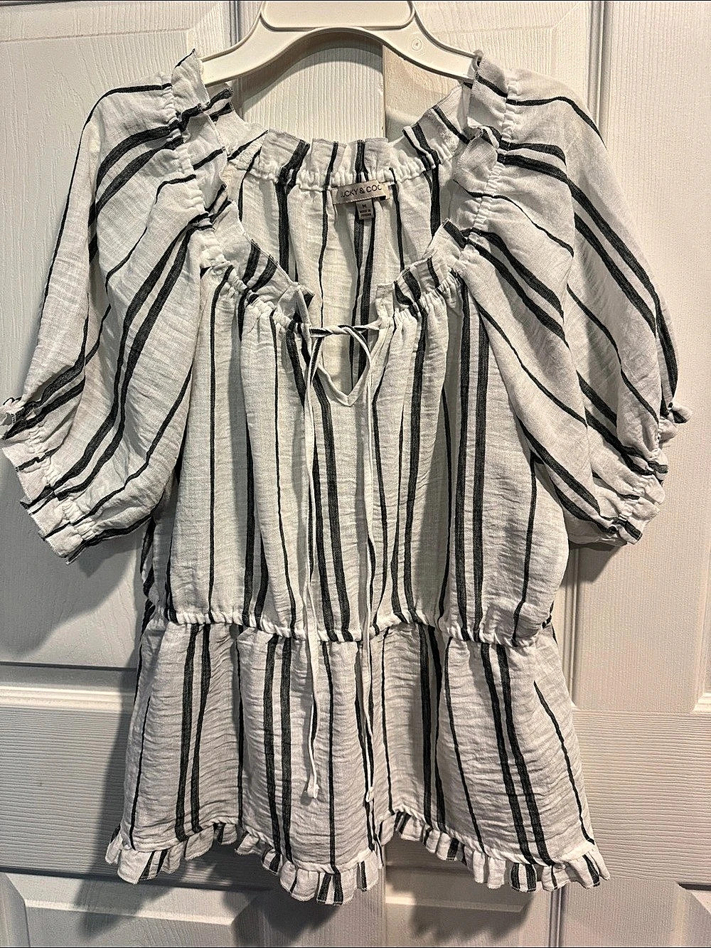 LUCKY & COO Girls Striped Dress Size Medium Like New